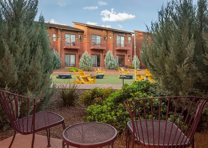 Amara & Resort