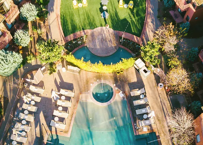 Amara & Resort 4*