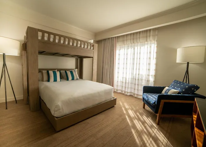 Resort Amara & 4*